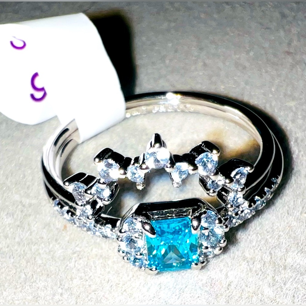 Bomb Party Ring-N The Runway
